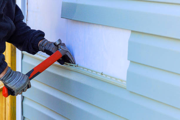 Reliable Siding Repair contractor in Sun City Center, FL by Squared Siding